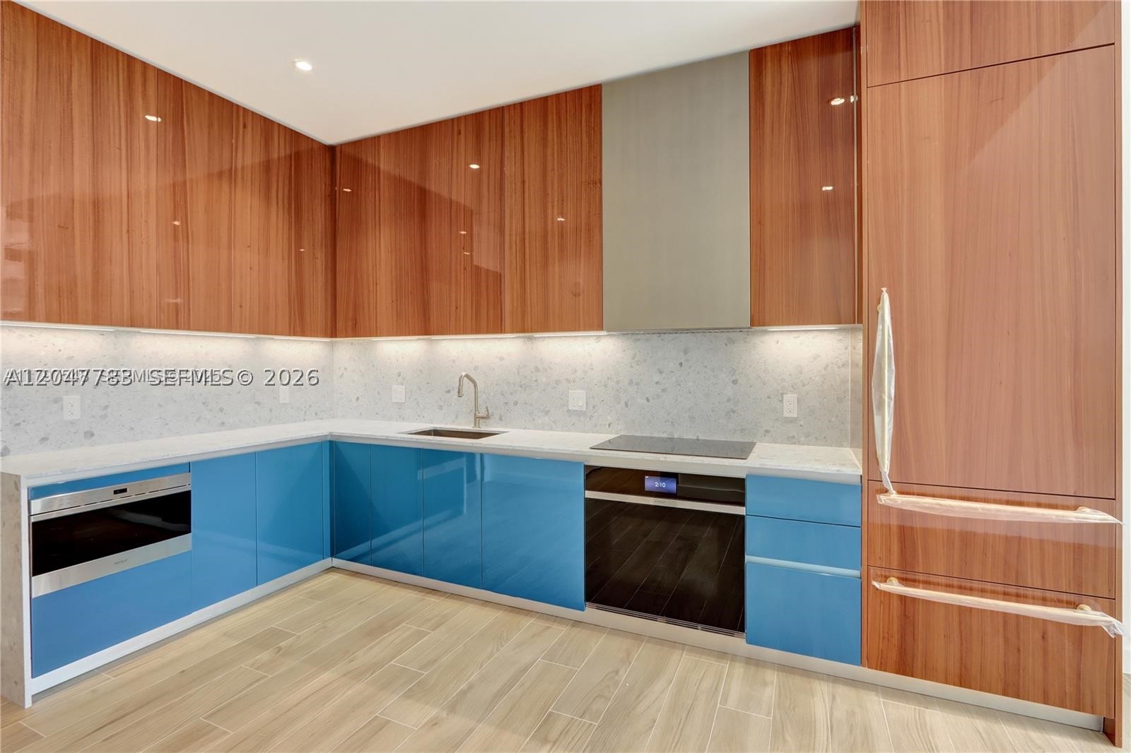2655 S Bayshore Dr #403 Miami, FL 33133