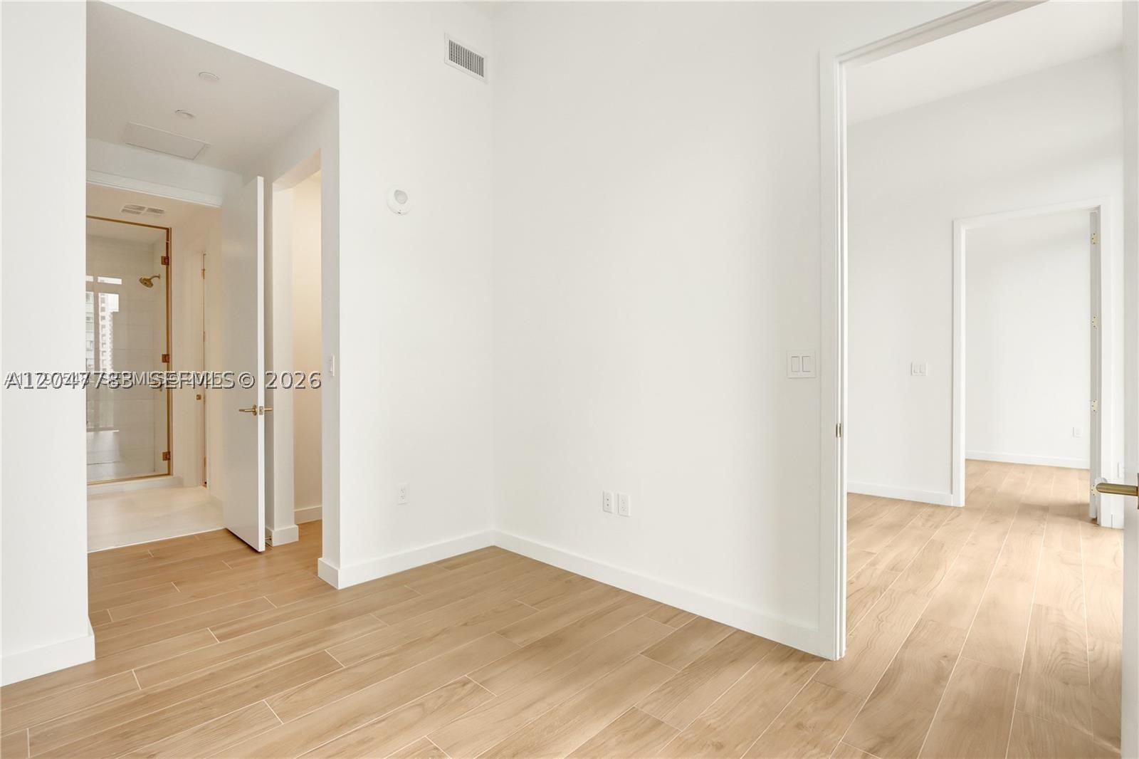 2655 S Bayshore Dr #403 Miami, FL 33133
