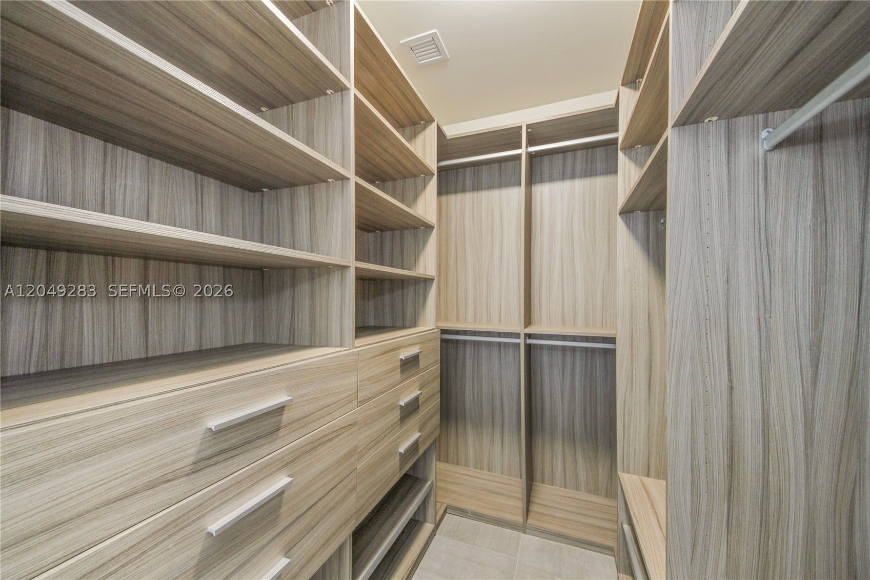image Brickell House17