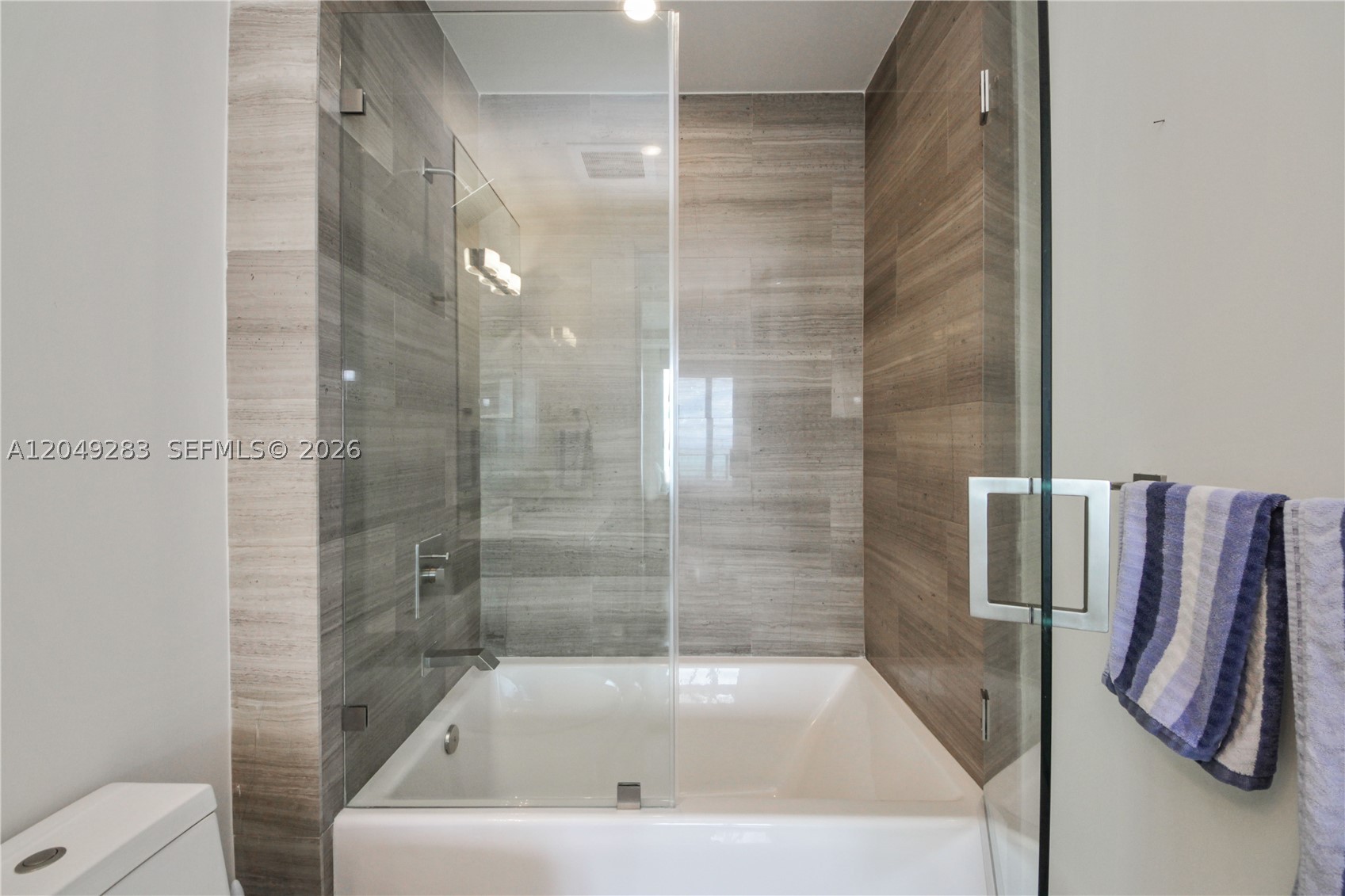 image Brickell House22