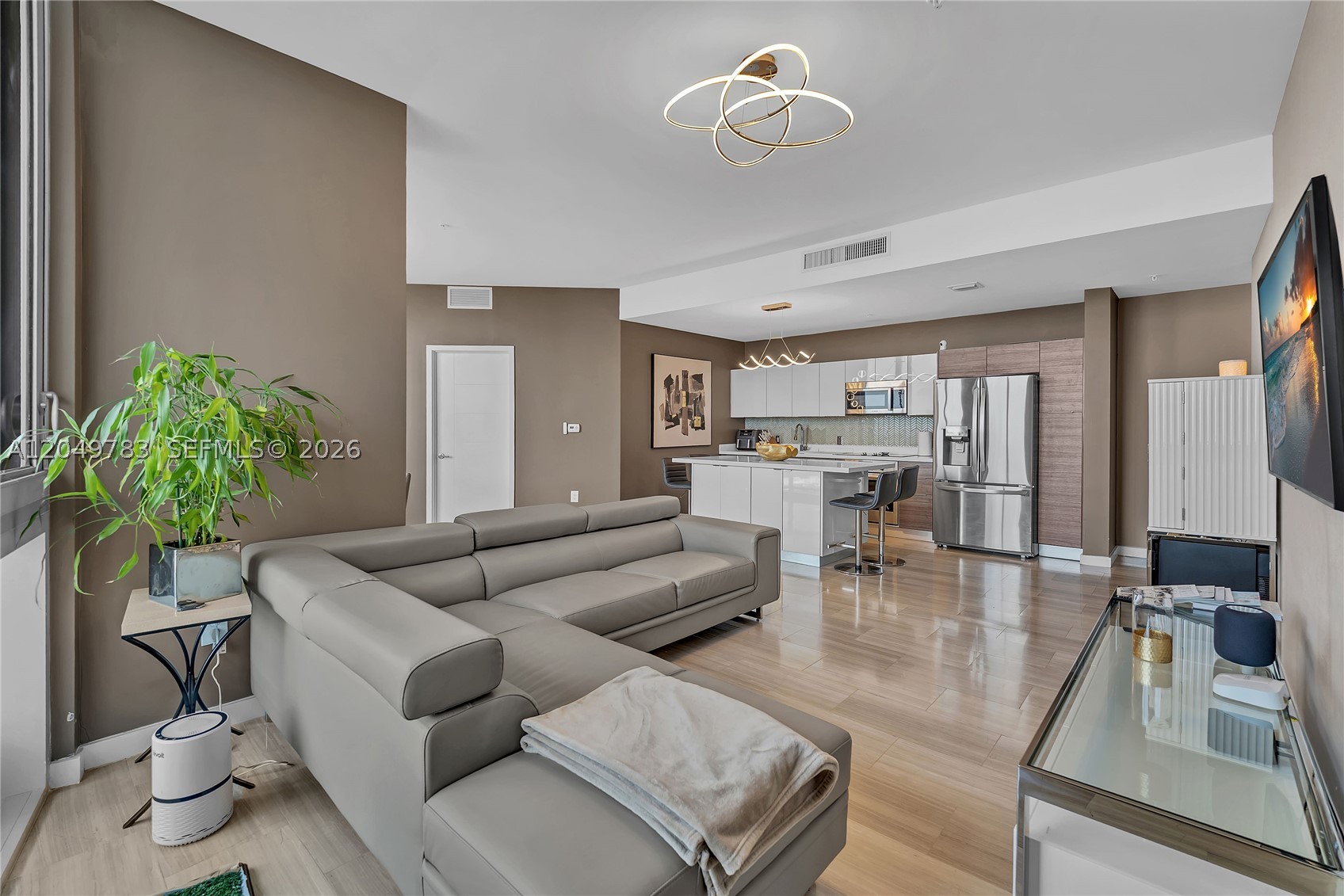 image Brickell Ten12