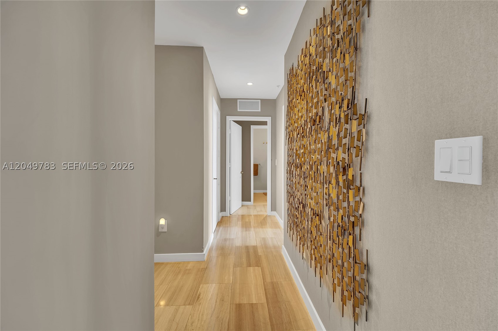 image Brickell Ten25
