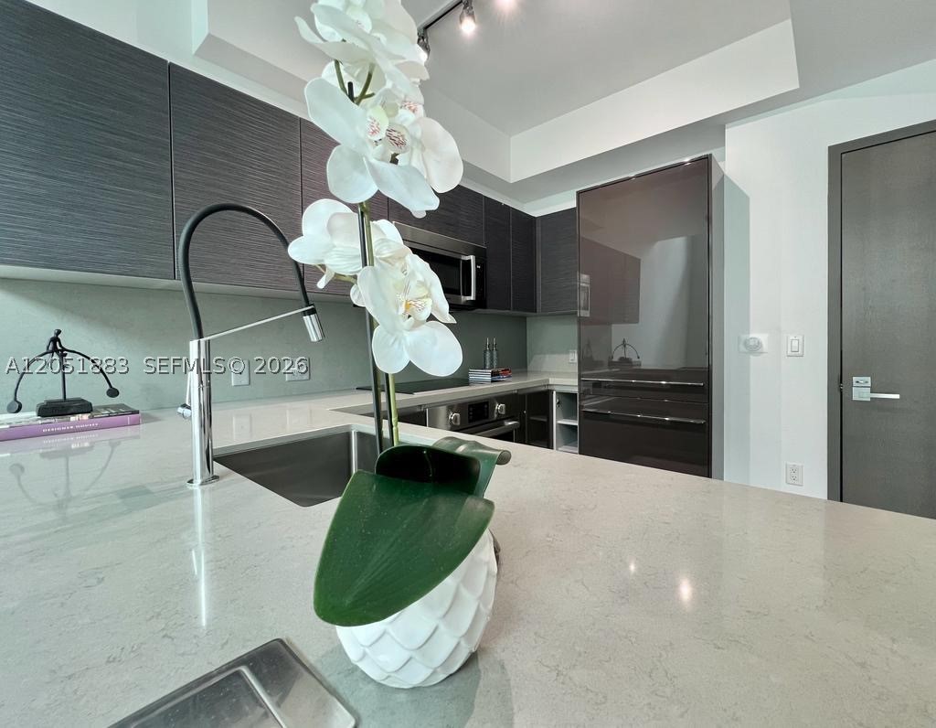 image The Bond on Brickell15