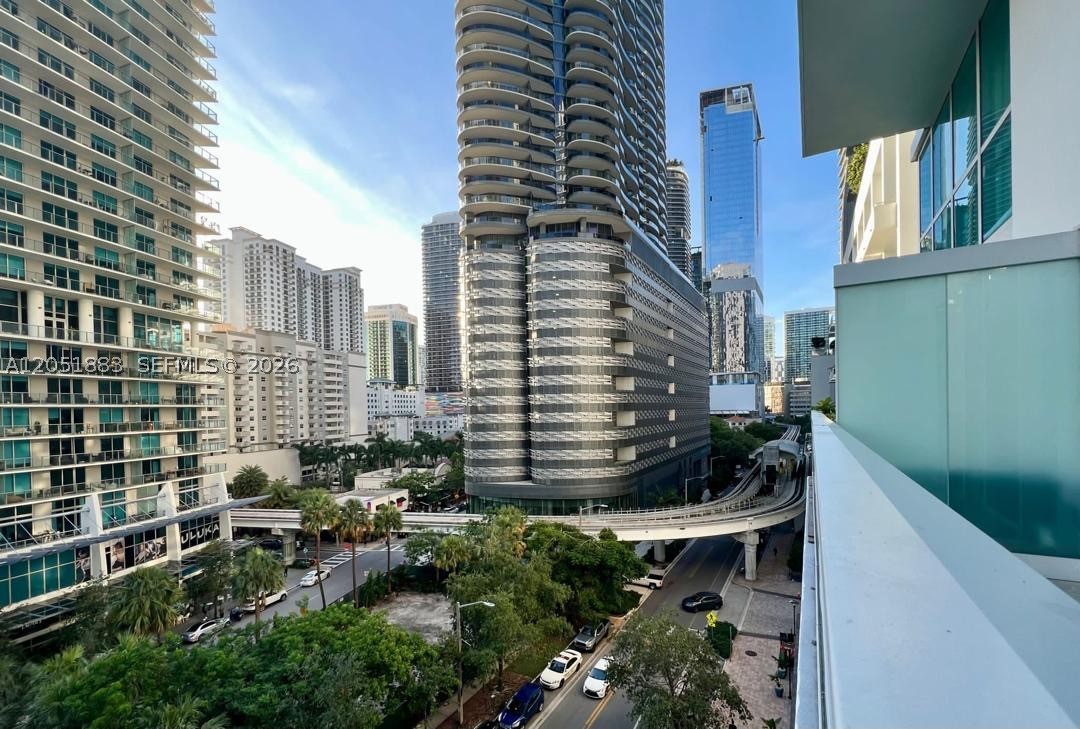 image The Bond on Brickell1