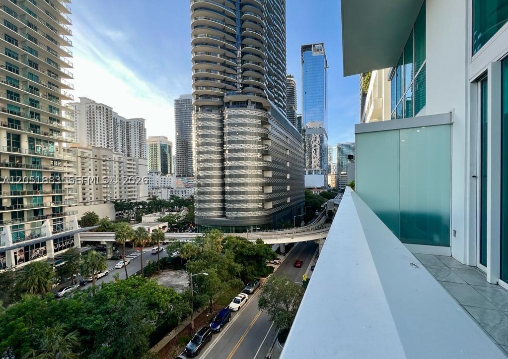 image The Bond on Brickell22