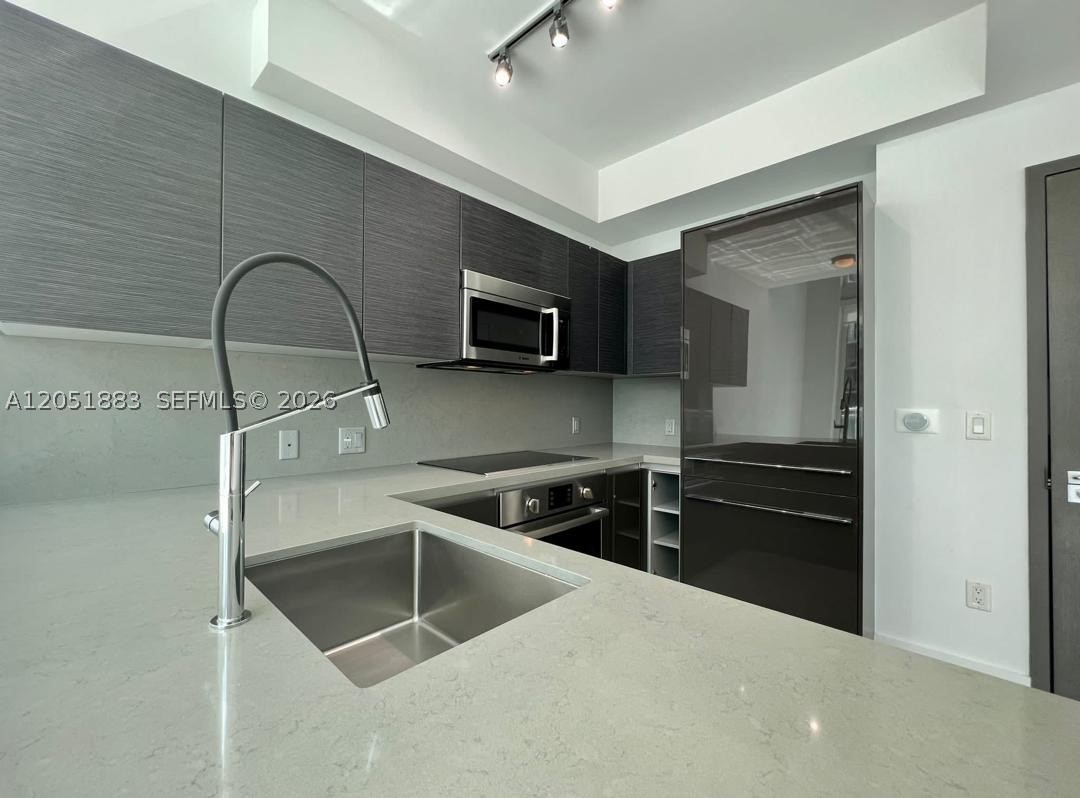 image The Bond on Brickell30