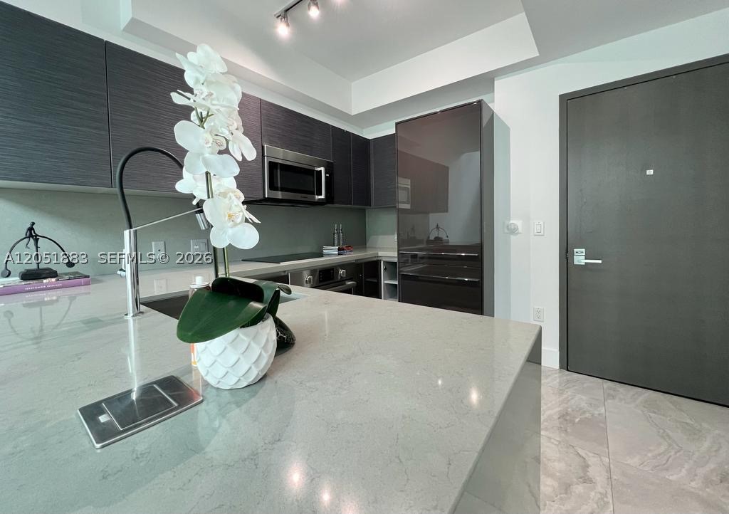 image The Bond on Brickell34