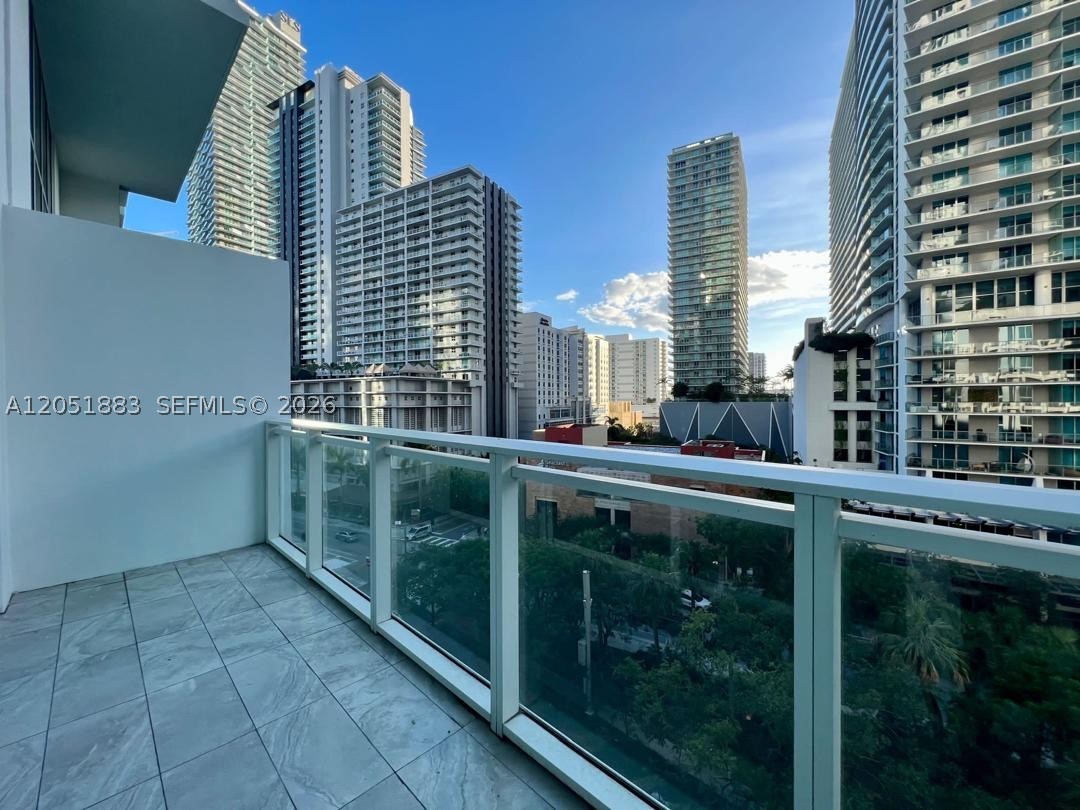 image The Bond on Brickell3