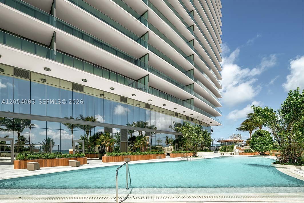 image Residences by Armani Casa1