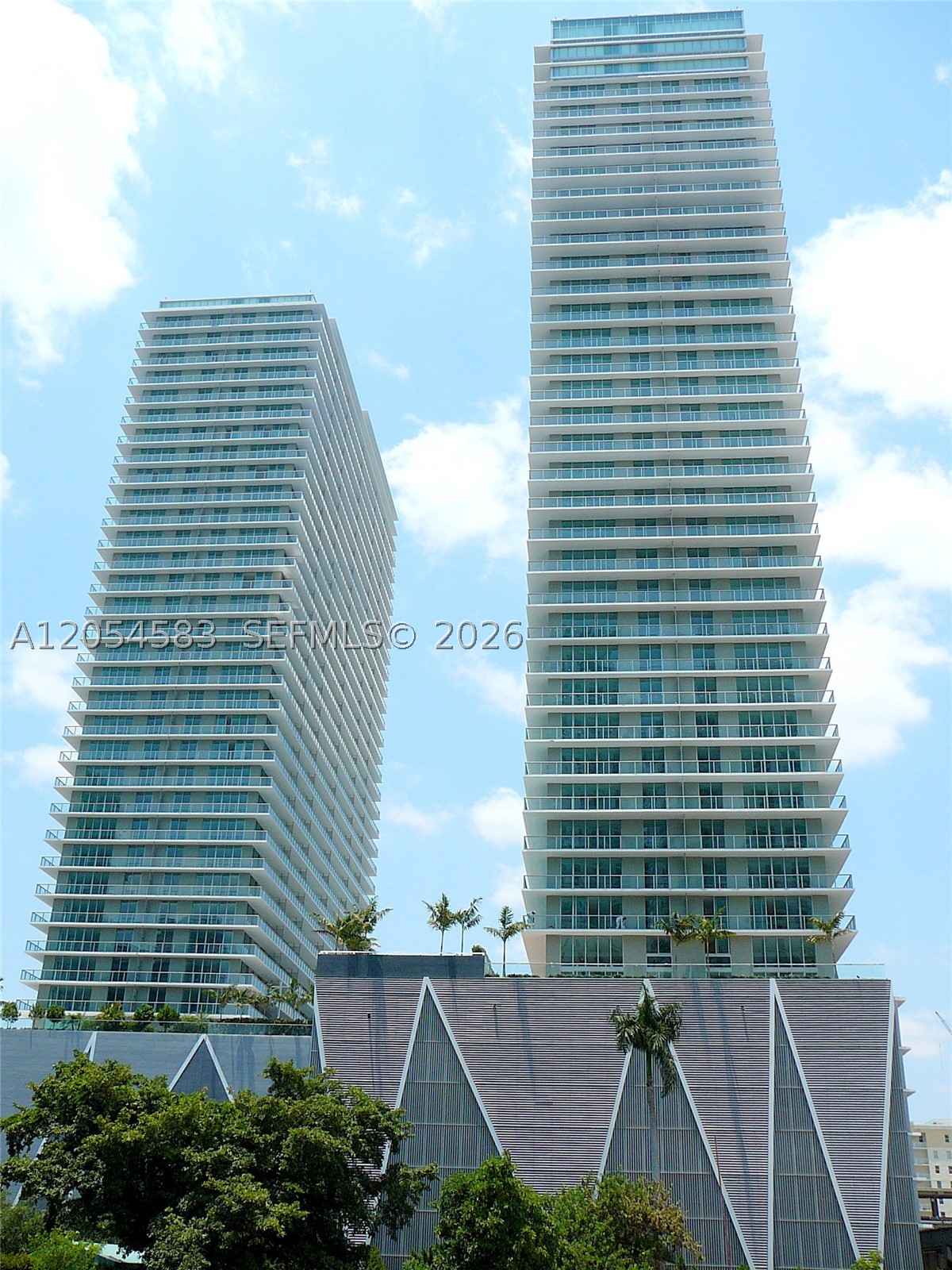 image Axis on Brickell North18