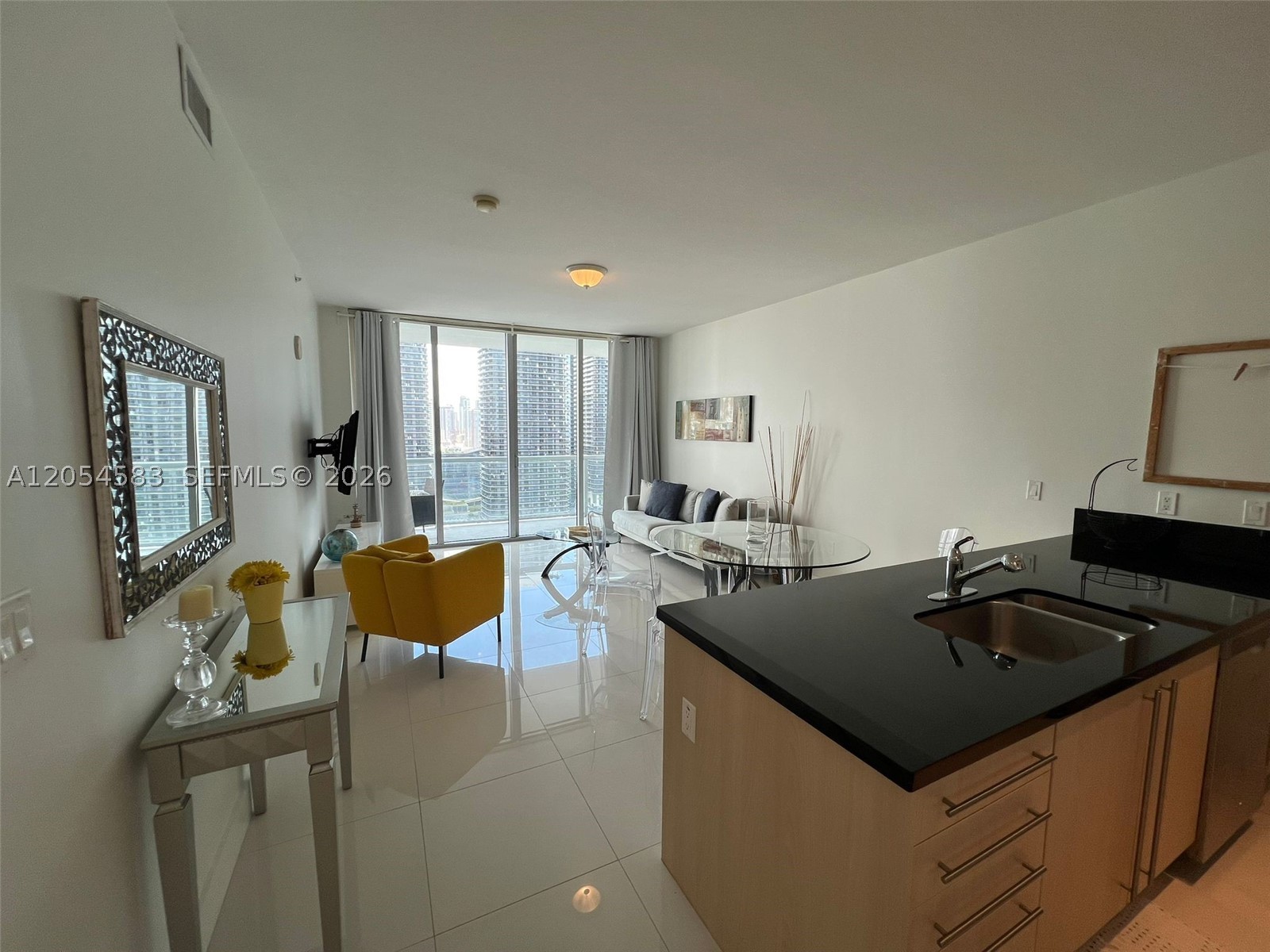 image Axis on Brickell North1