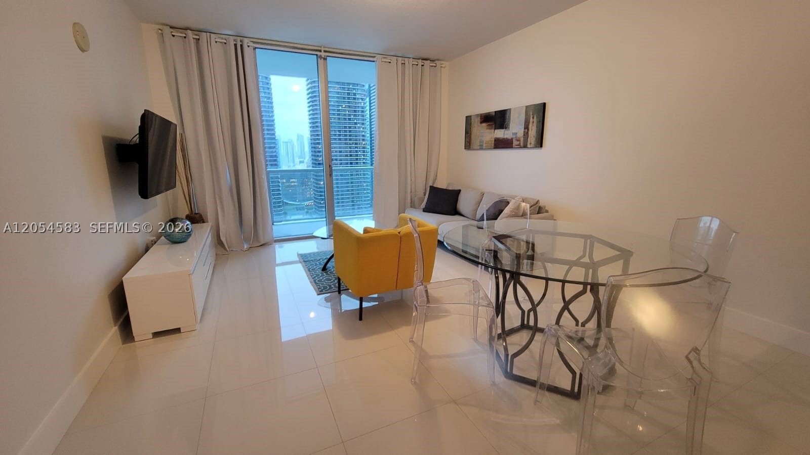 image Axis on Brickell North2