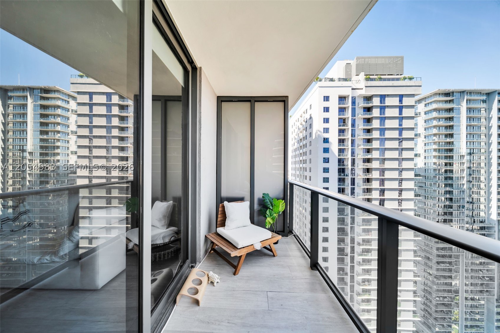 image Brickell Heights East10