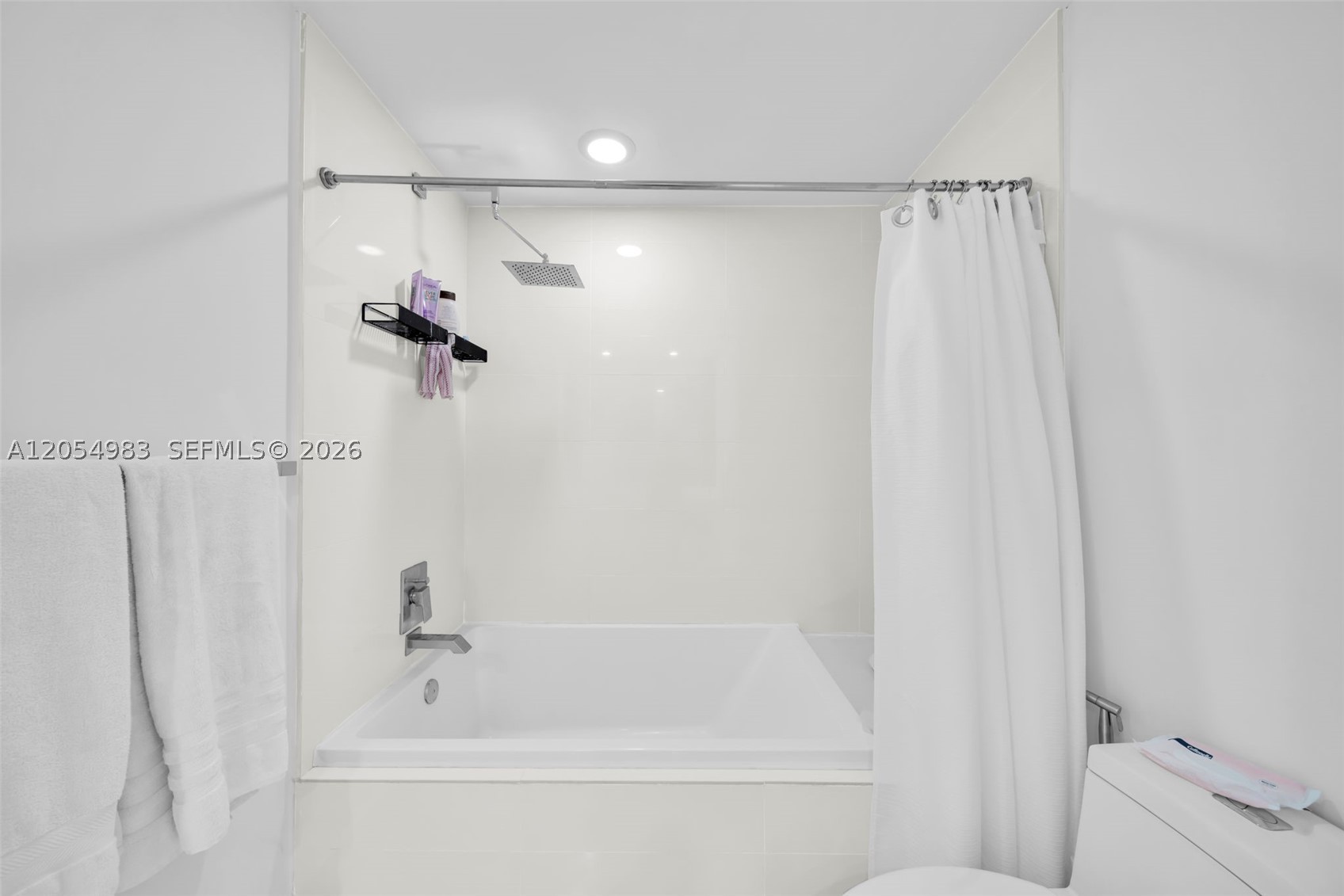 image Brickell Heights East18
