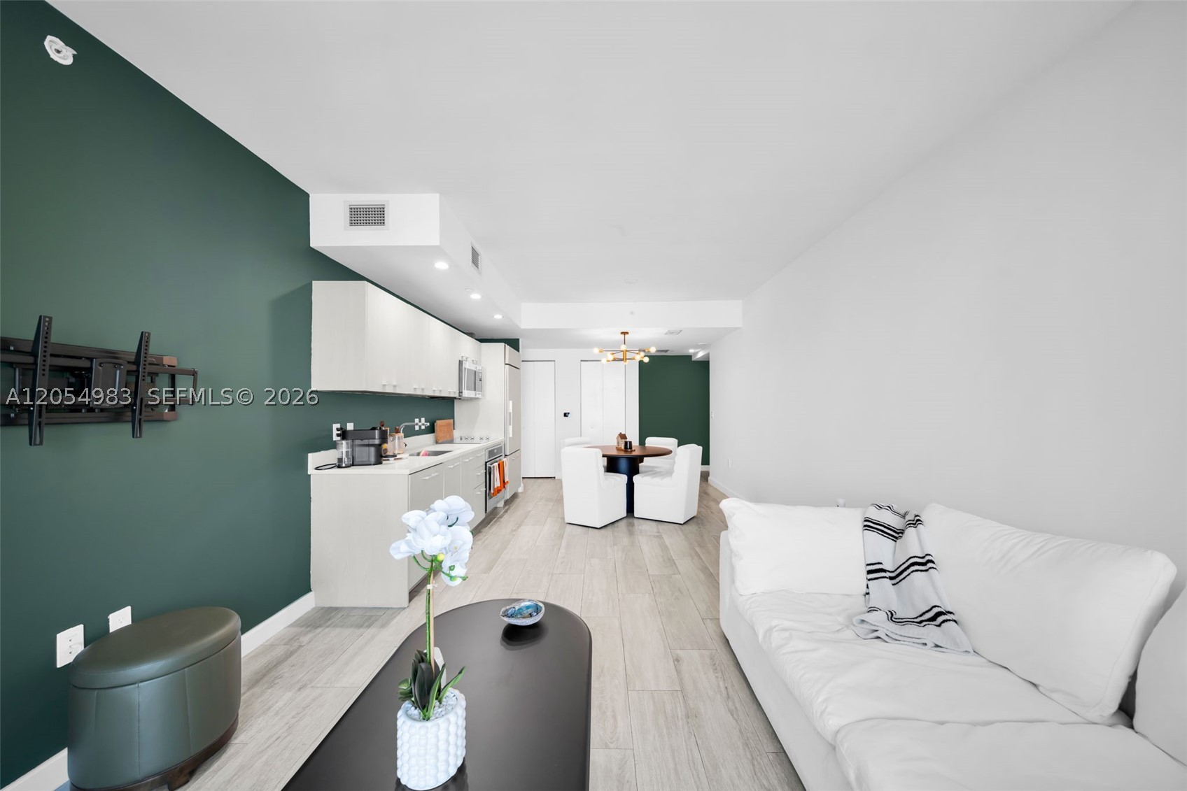 image Brickell Heights East8