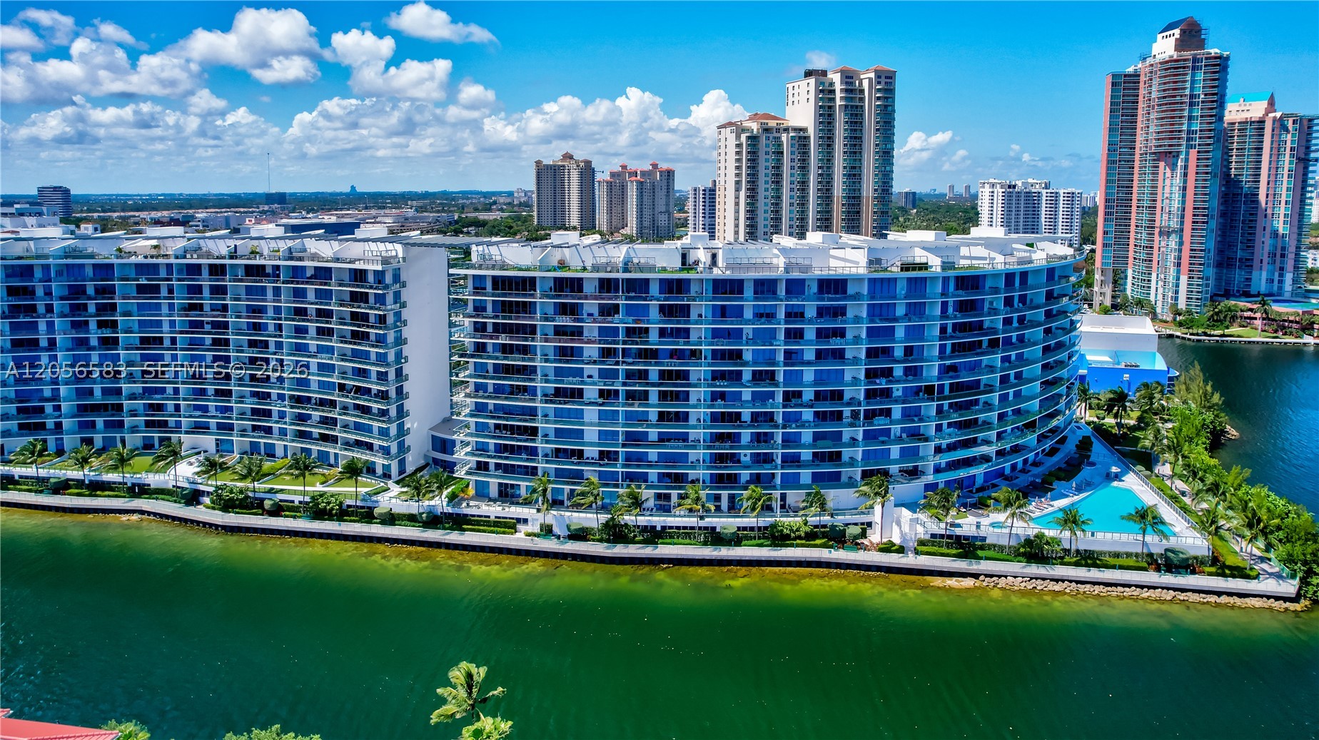 image Echo Aventura17
