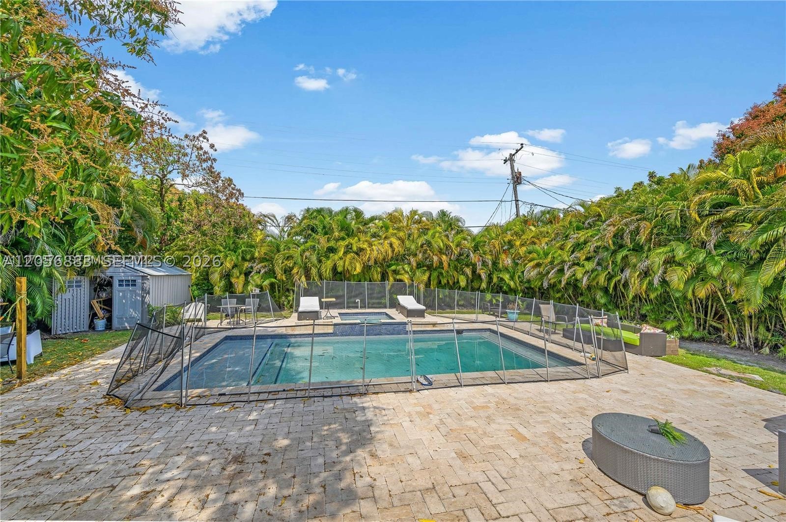 2427 SW 12th St Miami, FL 33135