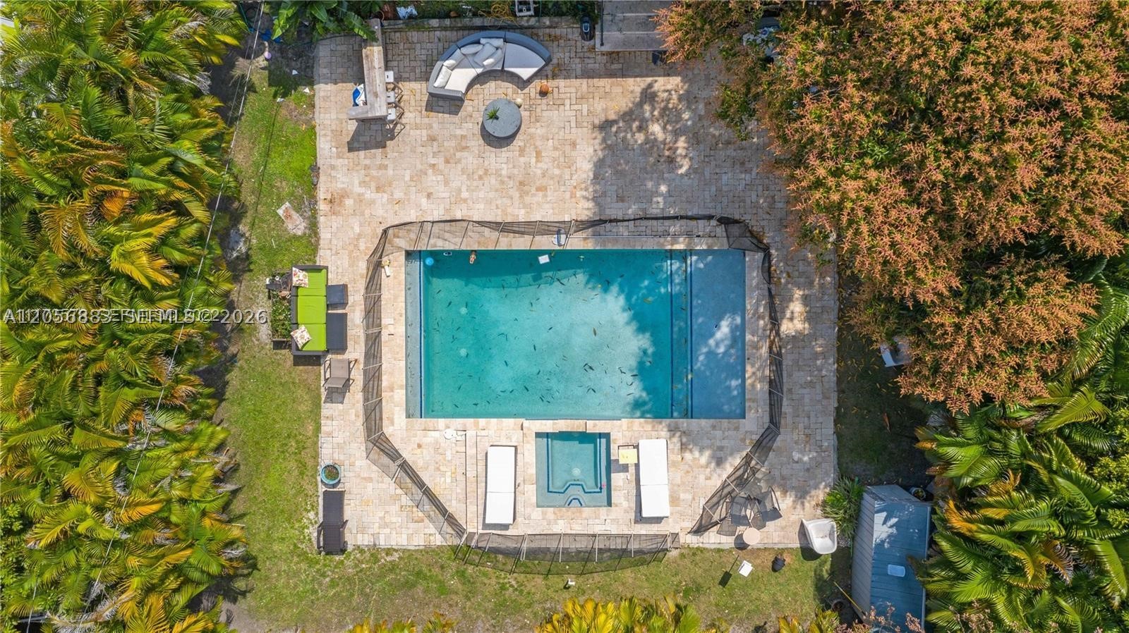 2427 SW 12th St Miami, FL 33135