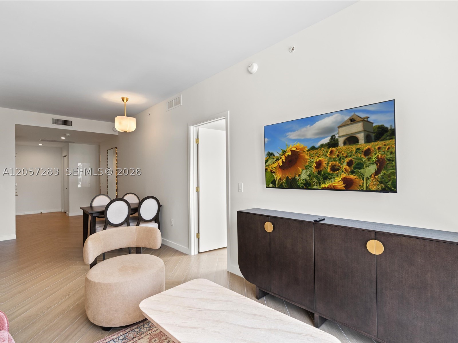 2700 NW 2nd Ave #743 Miami, FL 33127