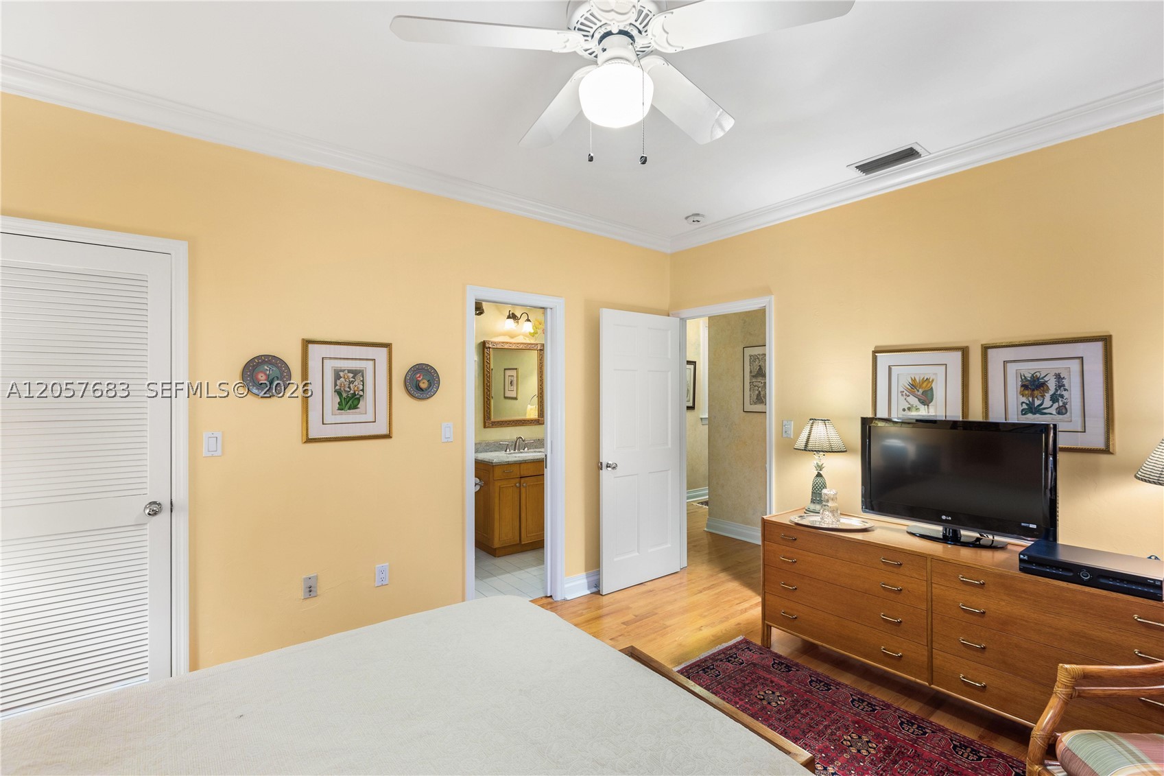 4867 SW 82nd St Miami, FL 33143