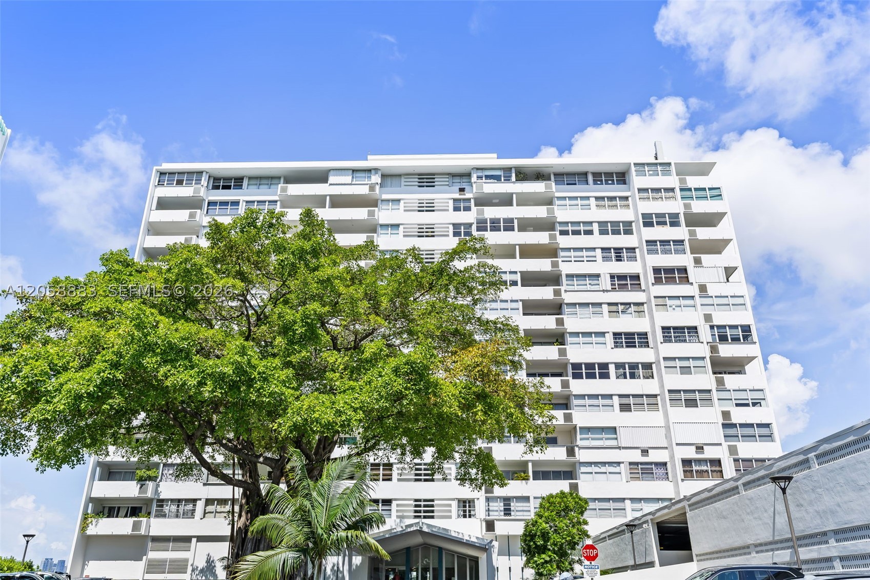3 Island Ave #09L
