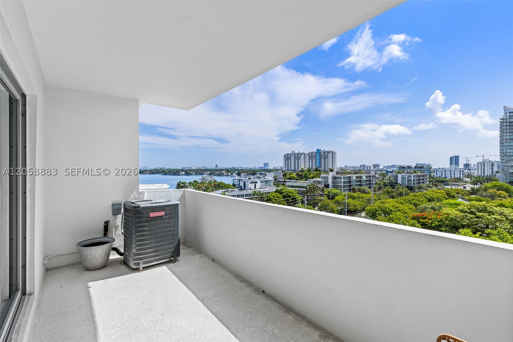 3 Island Ave #09L Miami Beach, FL 33139