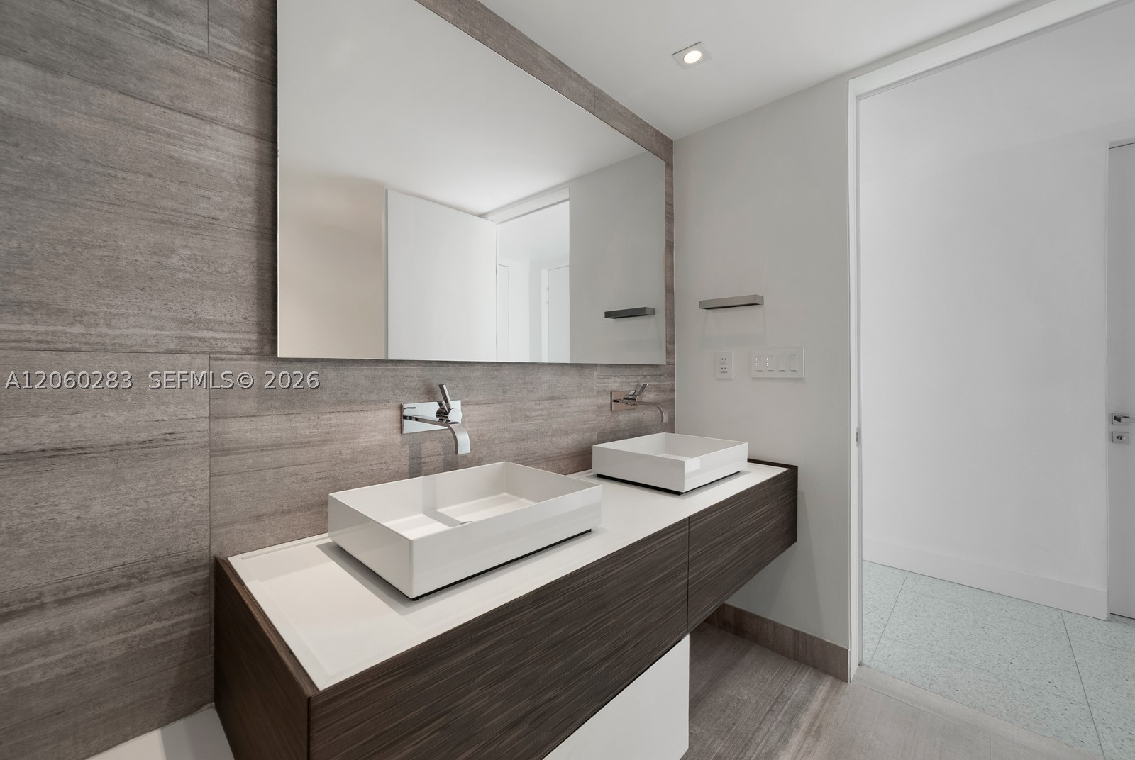101 20th St #3208 Miami Beach, FL 33139