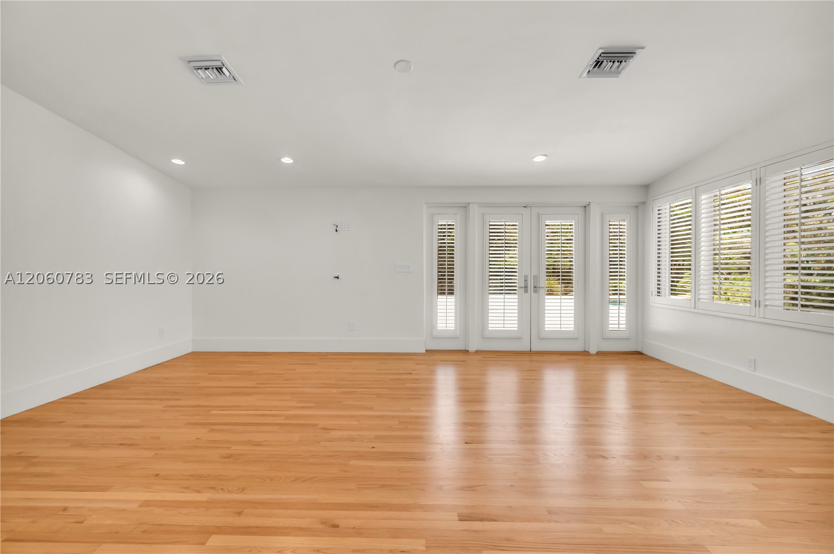 451 Ridge Rd Coral Gables, FL 33143
