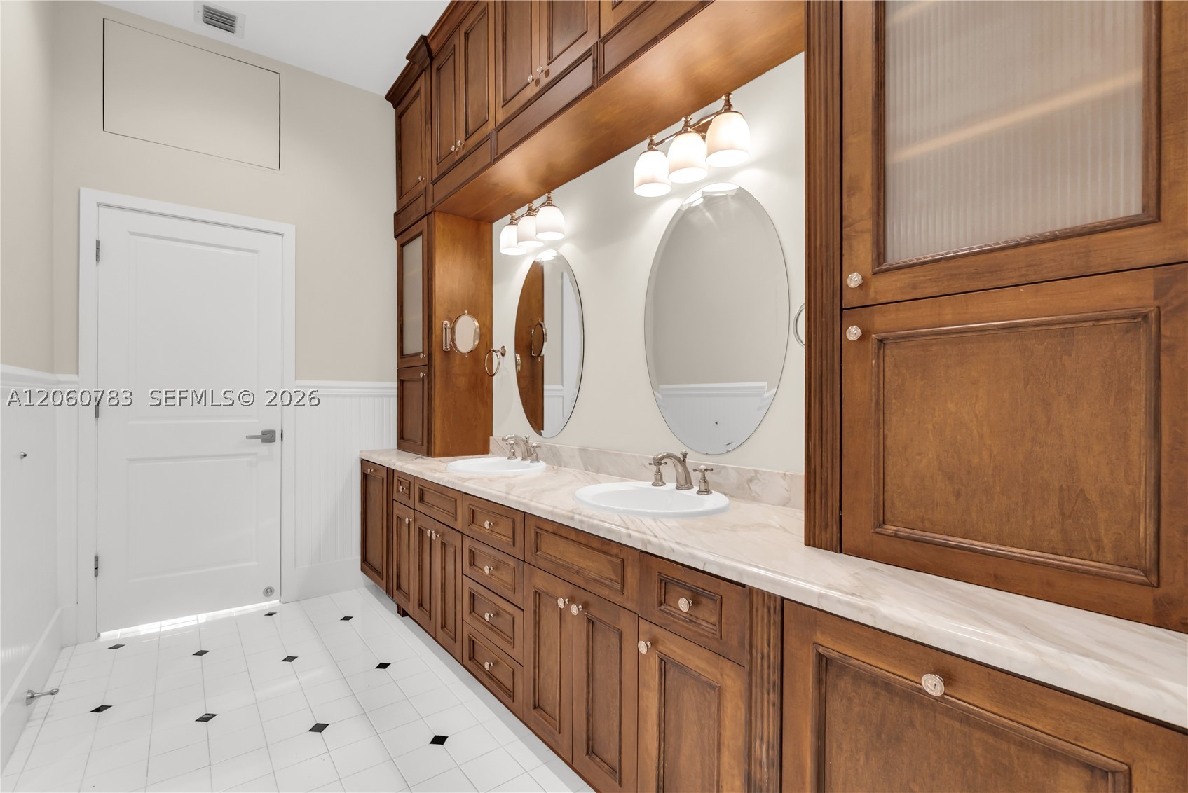 451 Ridge Rd Coral Gables, FL 33143