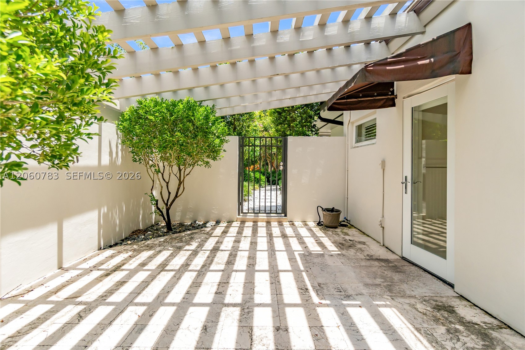 451 Ridge Rd Coral Gables, FL 33143