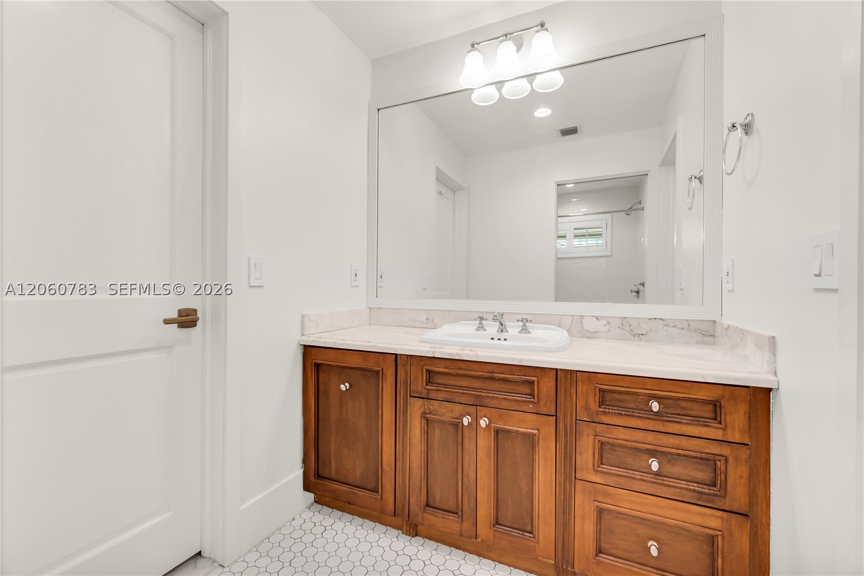 451 Ridge Rd Coral Gables, FL 33143