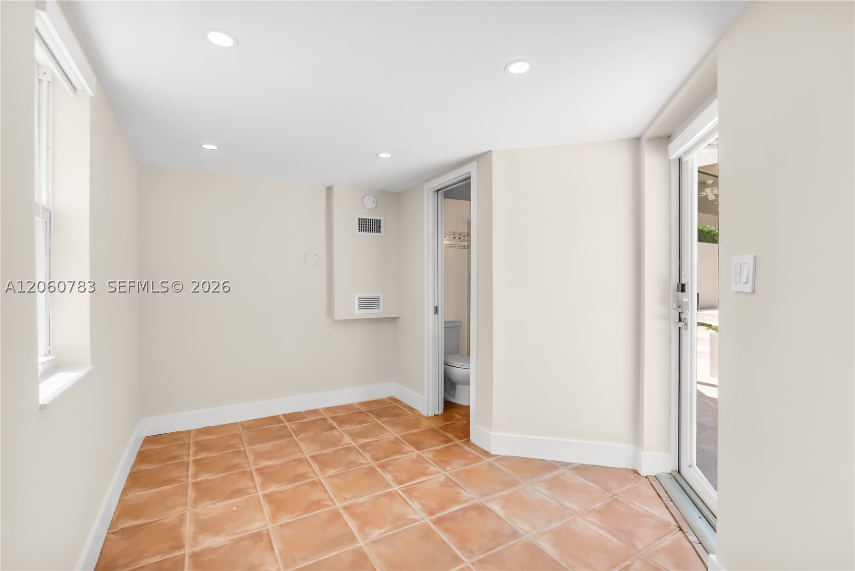 451 Ridge Rd Coral Gables, FL 33143