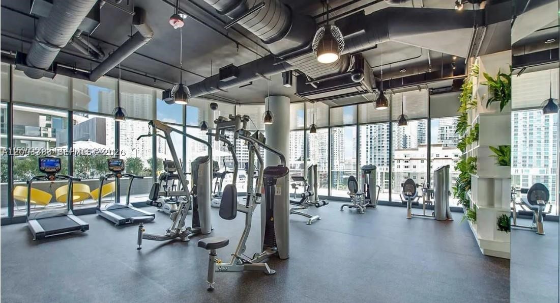 image Brickell Heights West18