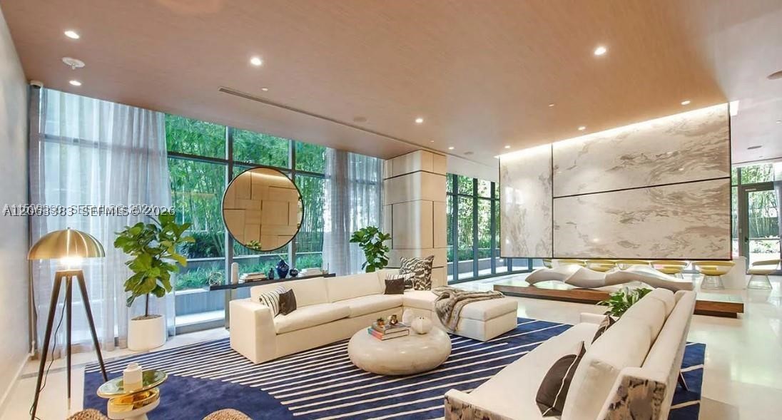 image Brickell Heights West21