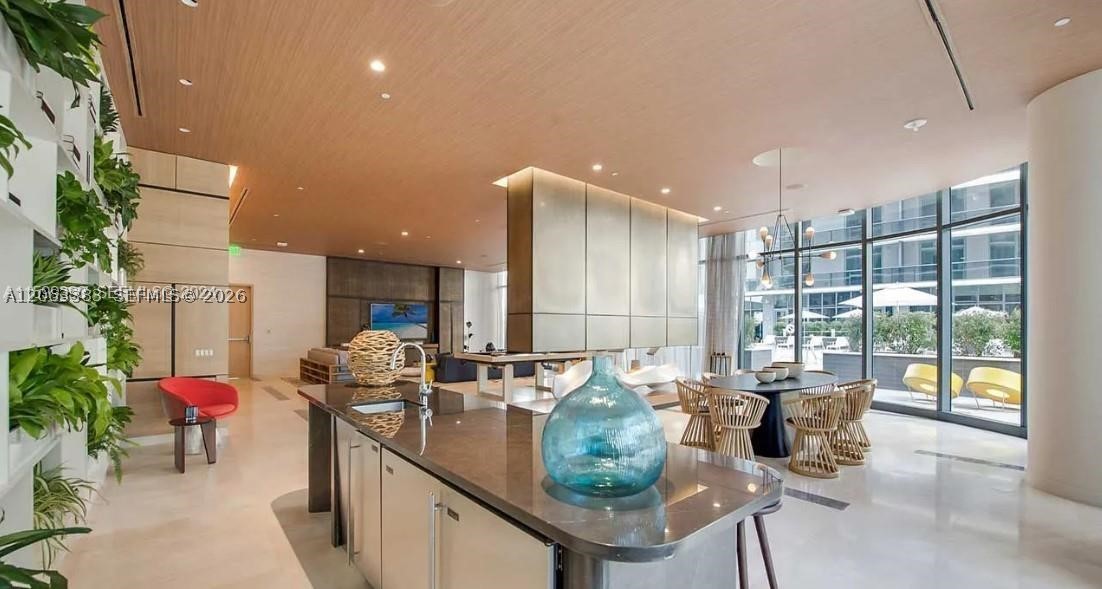 image Brickell Heights West22