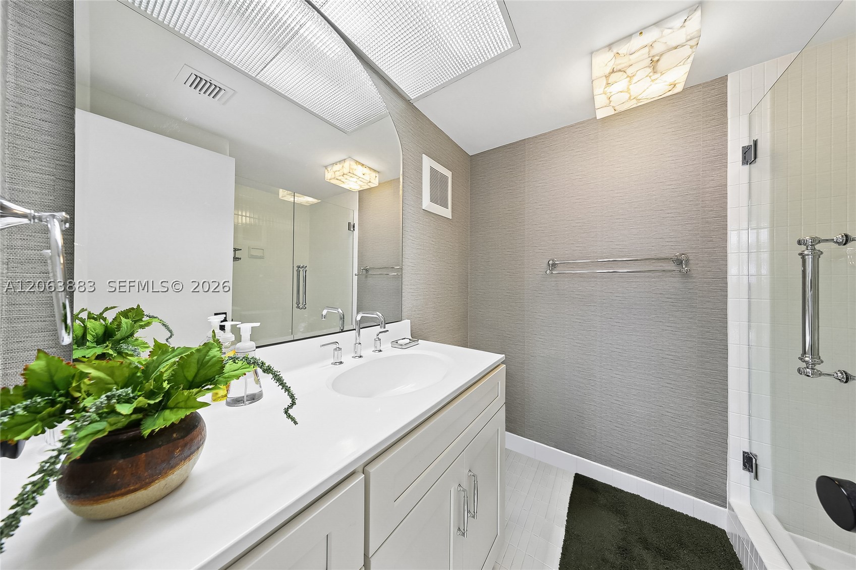 image Hamptons West5