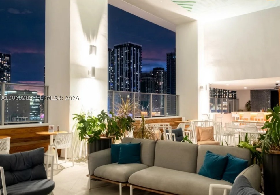 image Yotelpad Miami16