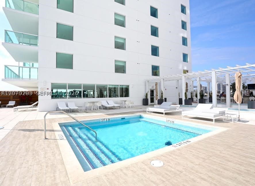 image 400 Sunny Isles9