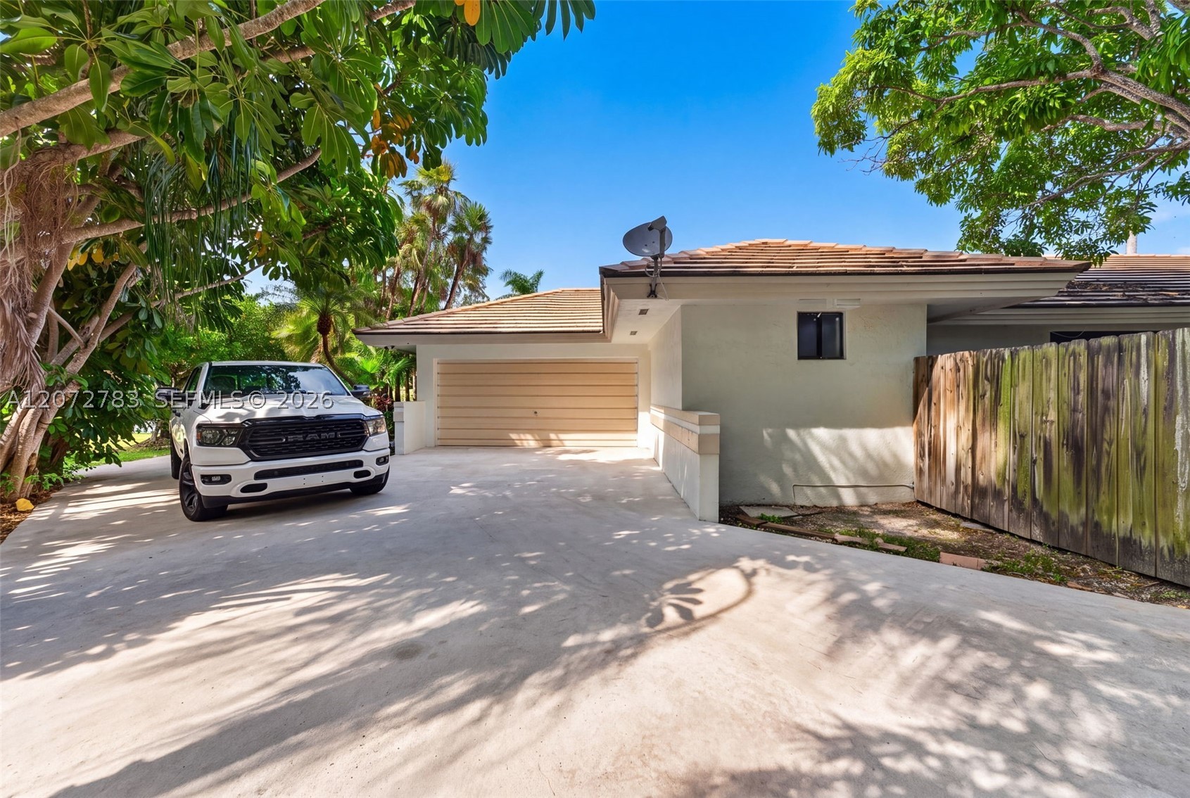 14321 SW 99th Ct Miami, FL 33176