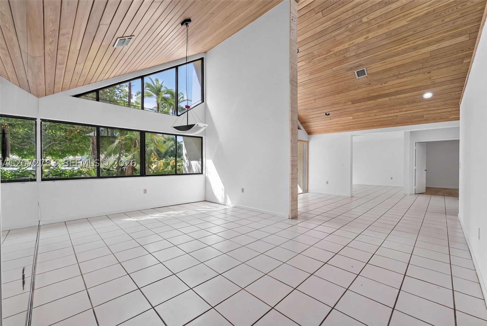 14321 SW 99th Ct Miami, FL 33176