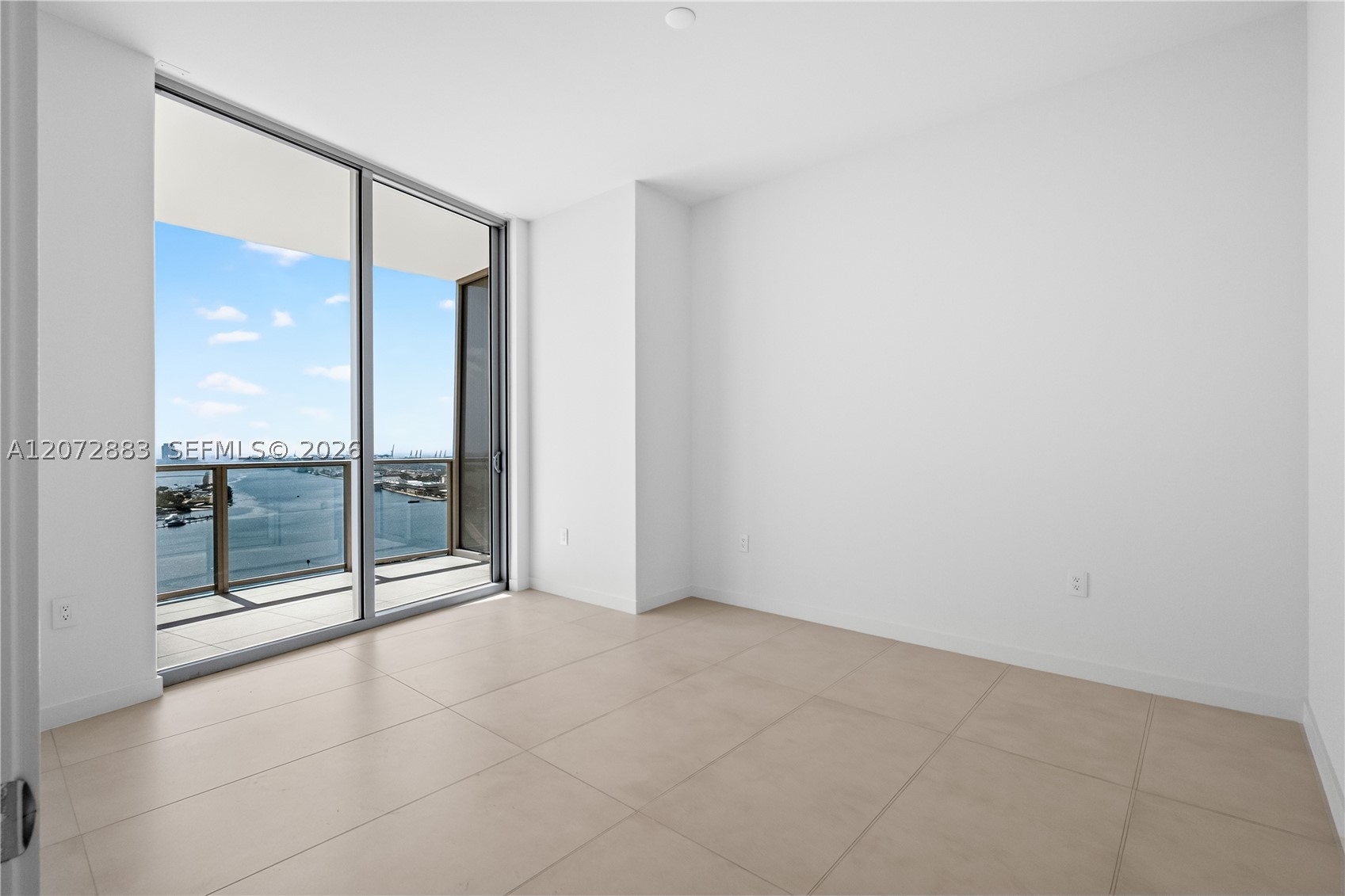 image Casabella Residences7