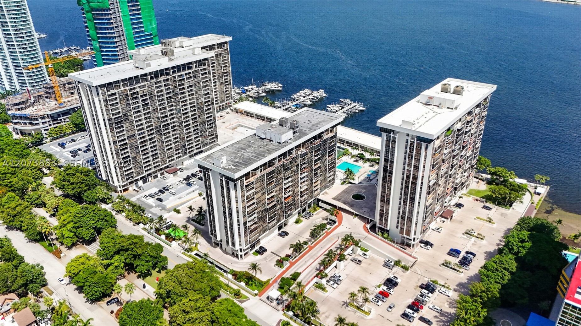 image Brickell Place III1