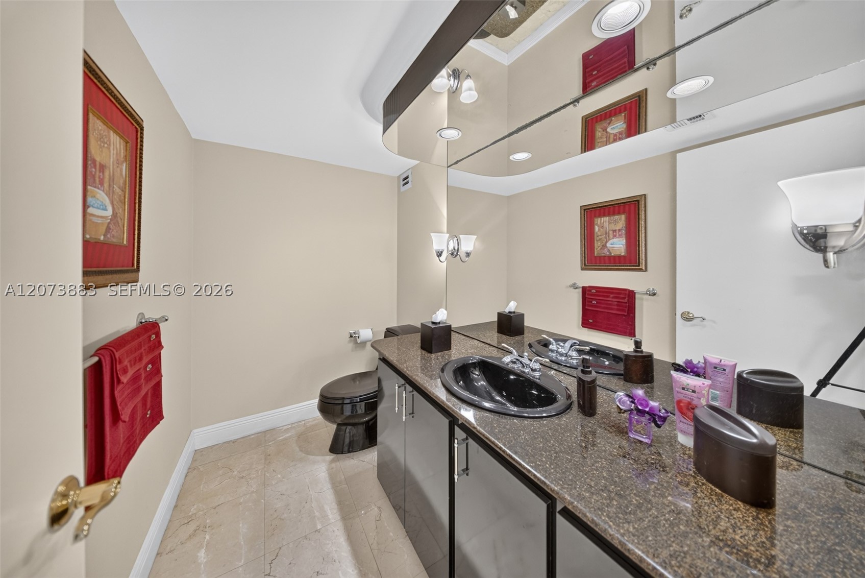 image Brickell Place III32