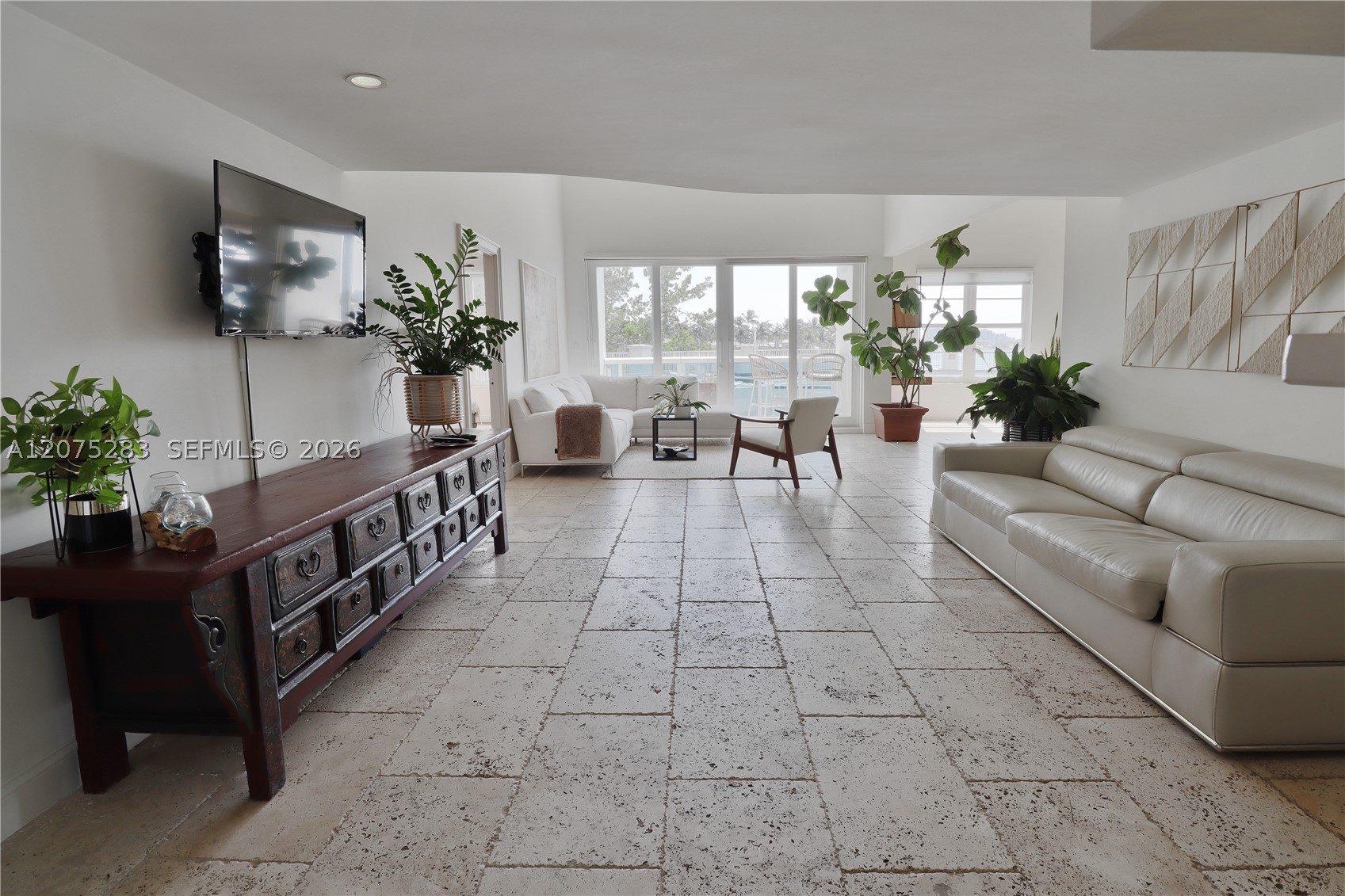 6770 Indian Crk Dr #TE Miami Beach, FL 33141
