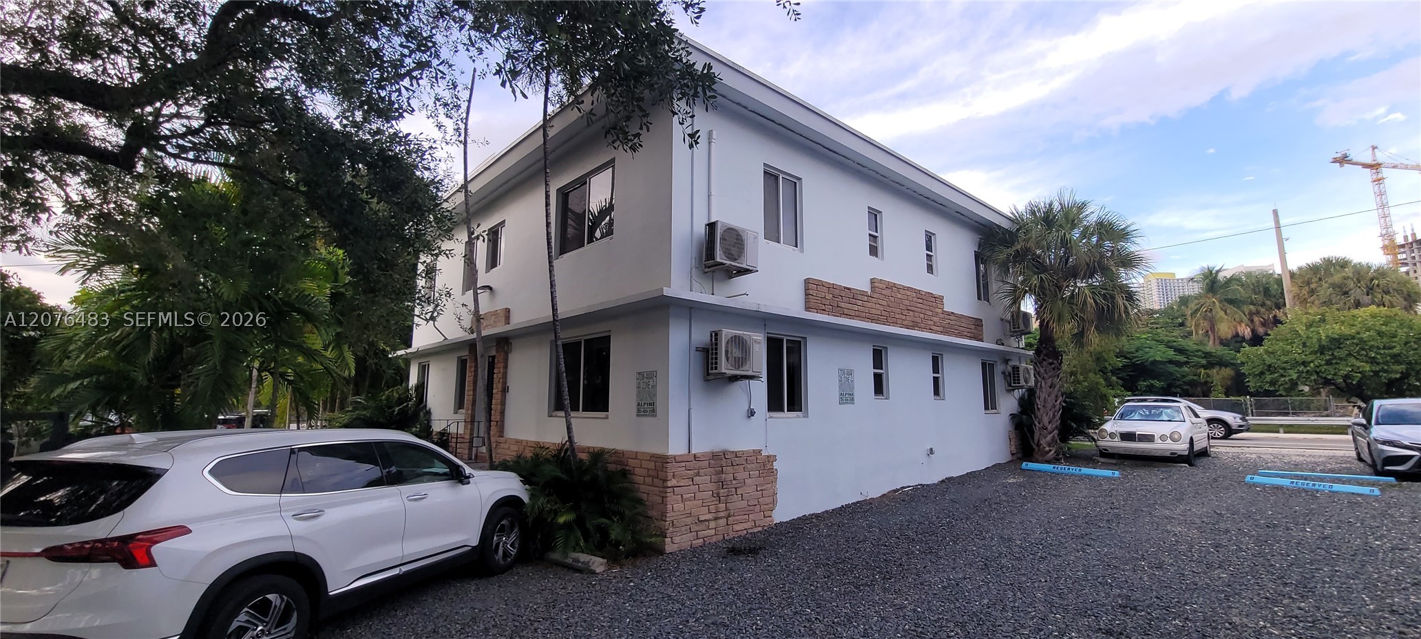 350 SW 15th Rd #4
