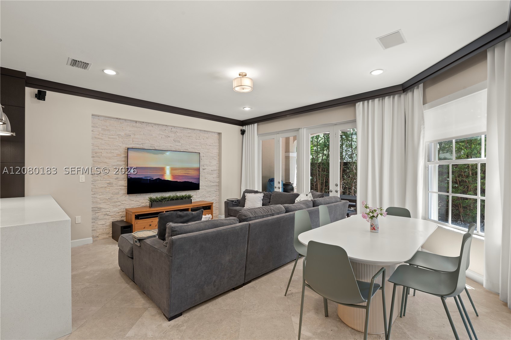19473 38th Ct Sunny Isles Beach, FL 33160