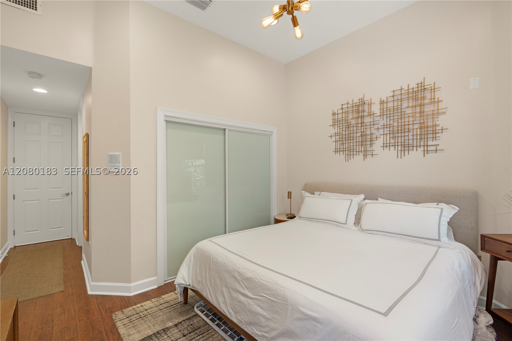 19473 38th Ct Sunny Isles Beach, FL 33160