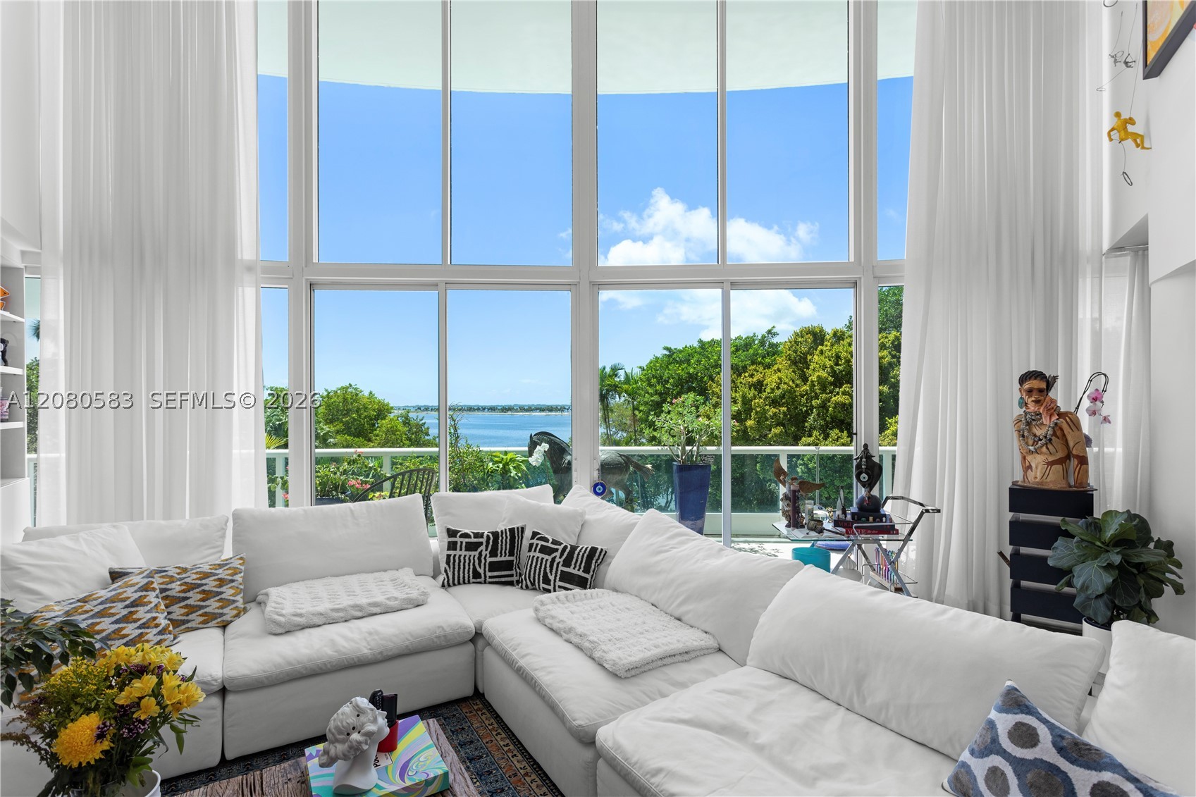 2127 Brickell Ave #503