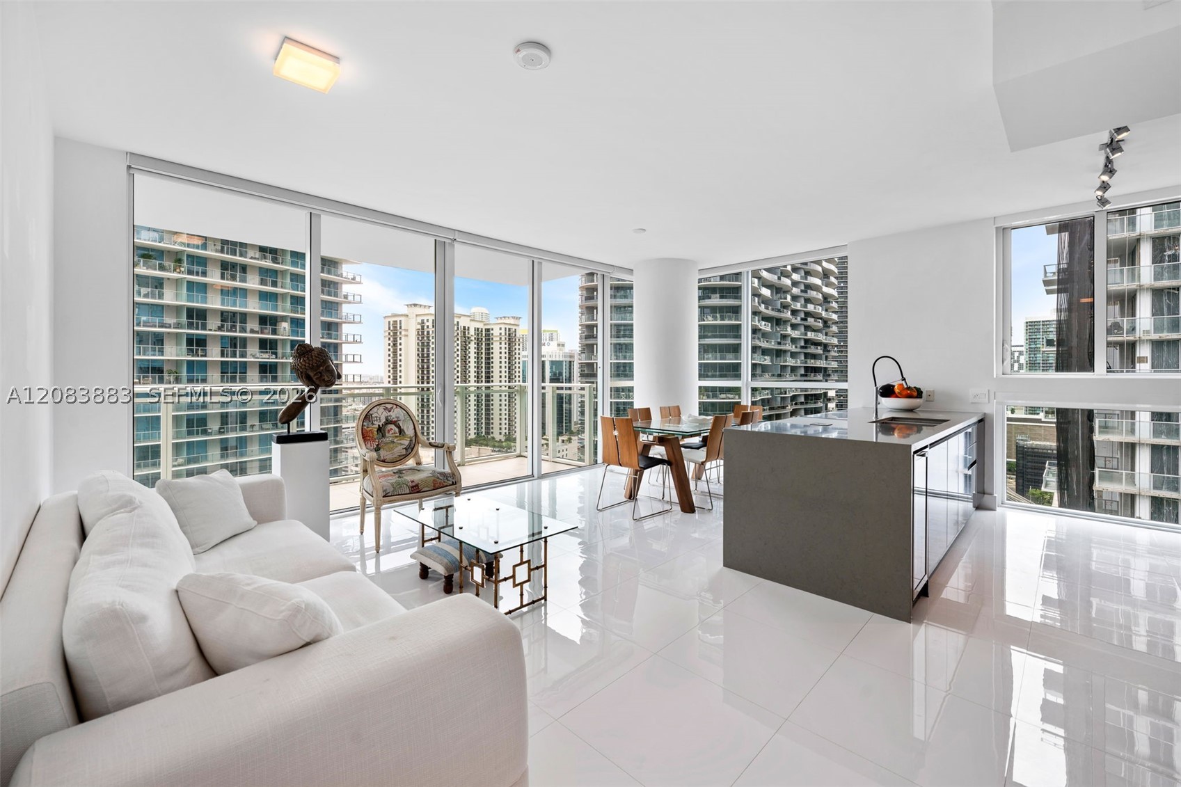 1080 Brickell Ave #2509