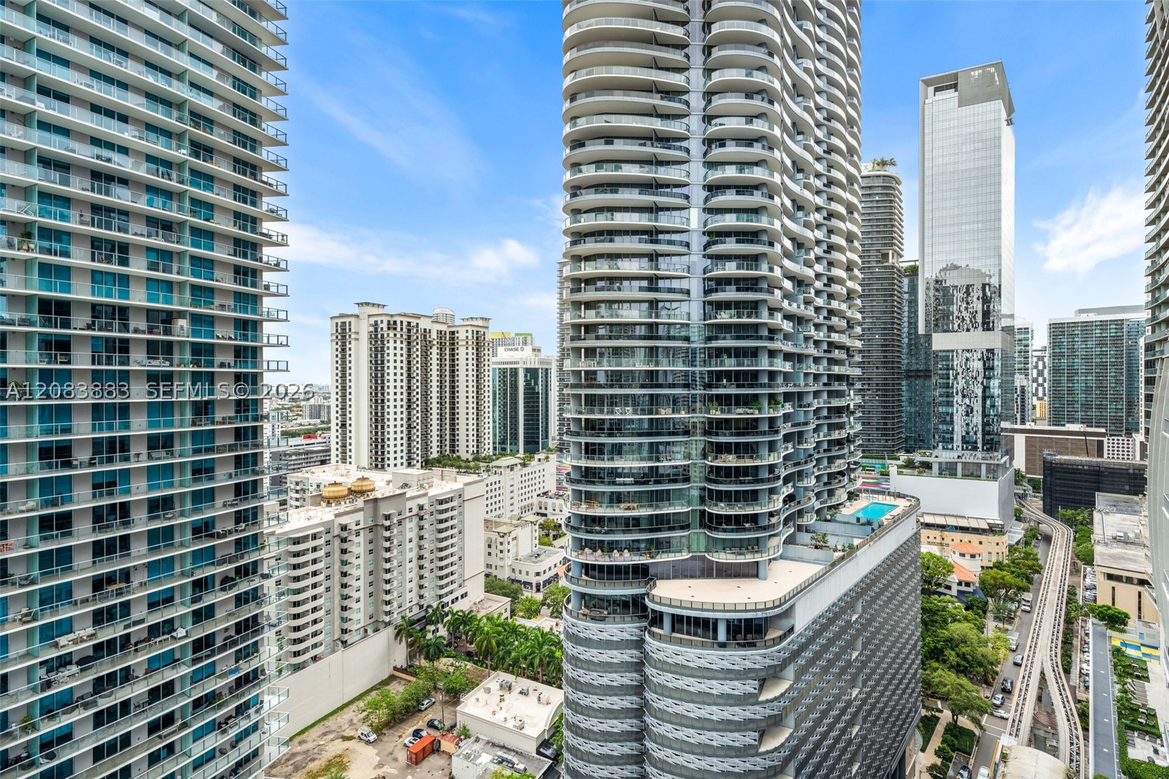 image The Bond on Brickell13